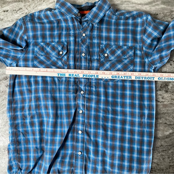 5.11 Tactical snap down hidden pocket plaid shirt size medium (E1) - Picture 6 of 8